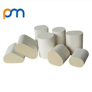 Monolit de fagure ceramice
