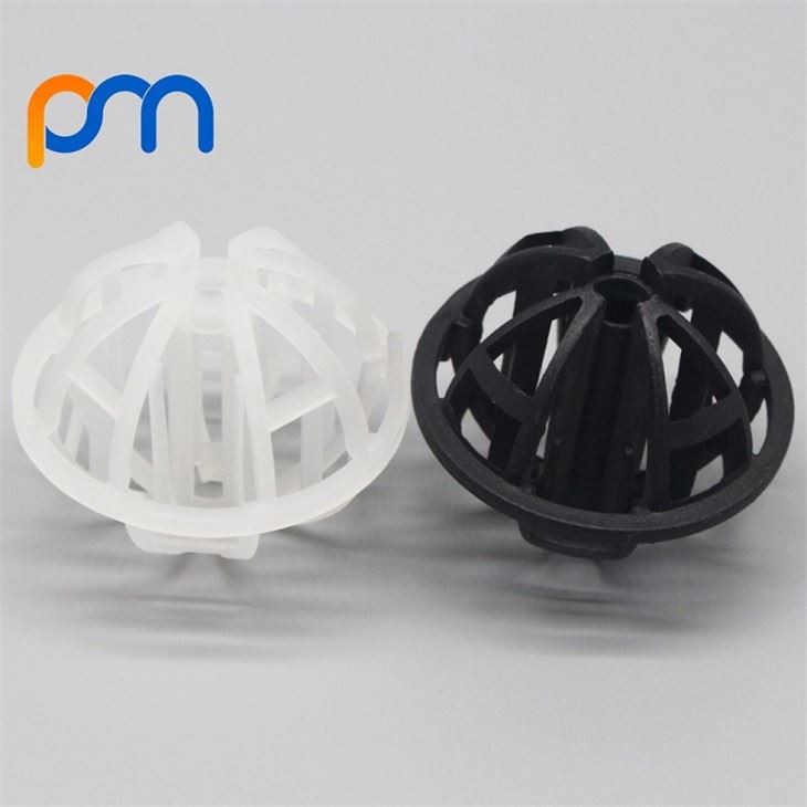 Tri Pachete din plastic