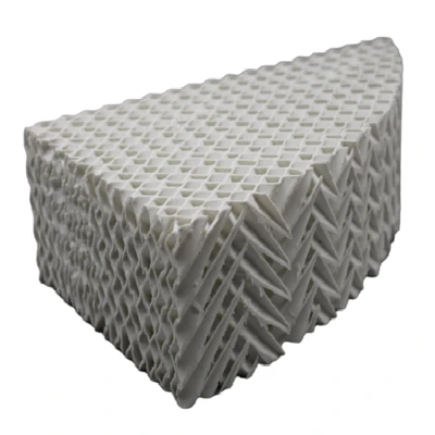 Ambalaj pentru turn cu structură ceramică